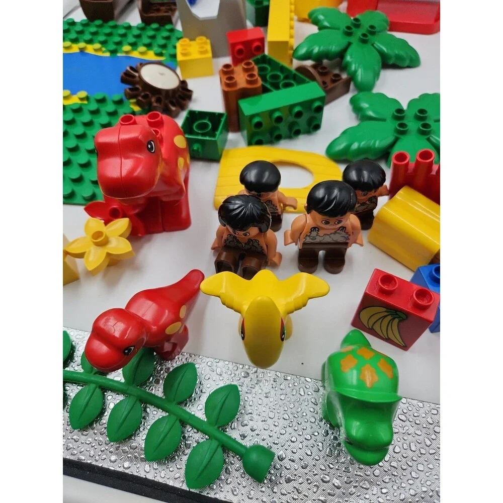 vintage Lego 2605 DUPLO Dinosaur Park  41 pieces With Figures Box Dinos Figurine